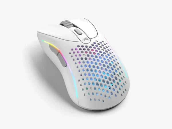 עכבר גיימינג אלחוטי Glorious Model D 2 Wireless